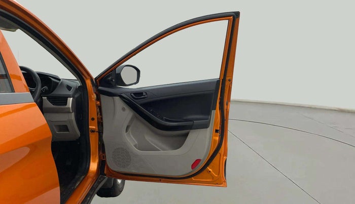 2019 Tata NEXON XMA PETROL, Petrol, Automatic, 23,759 km, RHS Front Door