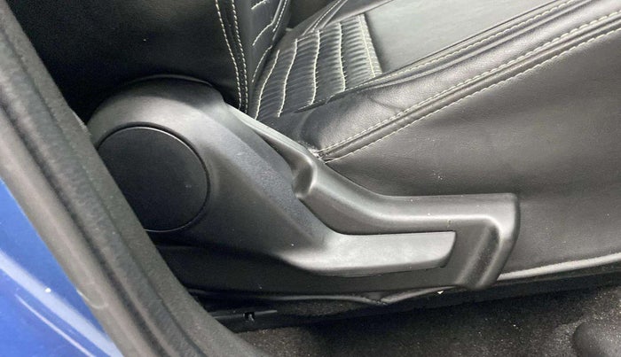 2017 Maruti Baleno DELTA PETROL 1.2, Petrol, Manual, 11,153 km, Driver Side Adjustment Panel