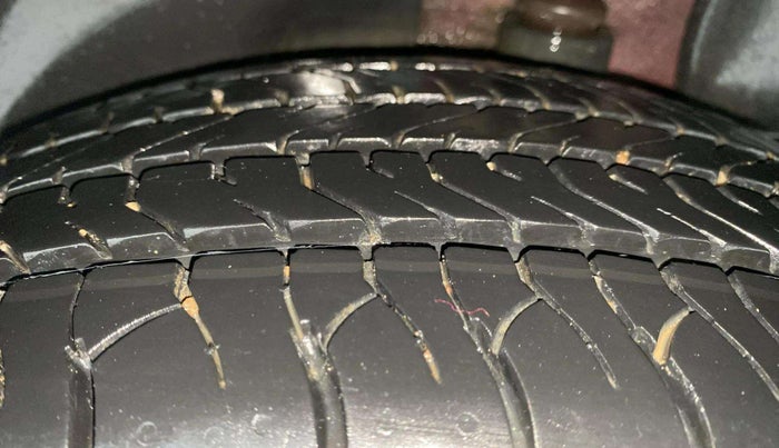 2018 Hyundai Creta SX 1.6 PETROL, Petrol, Manual, 53,833 km, Left Rear Tyre Tread