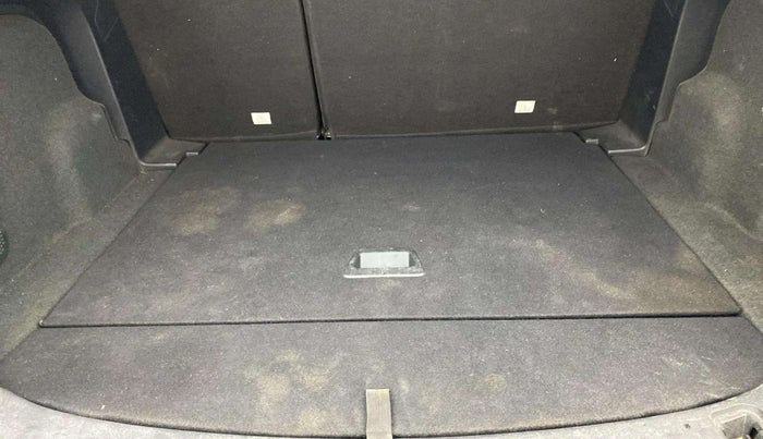 2021 Tata Harrier XZA PLUS 2.0L DUAL TONE, Diesel, Automatic, 58,623 km, Boot Inside
