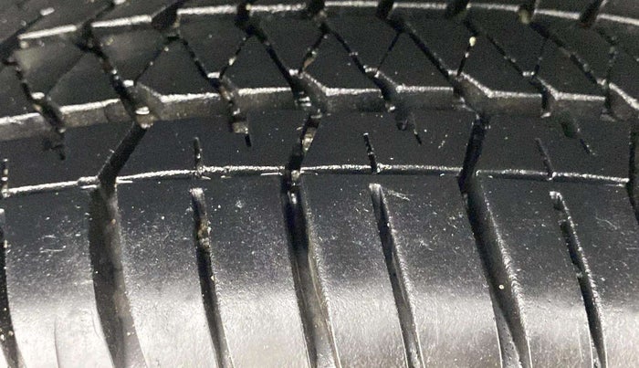 2021 Tata Harrier XZA PLUS 2.0L DUAL TONE, Diesel, Automatic, 58,623 km, Right Rear Tyre Tread