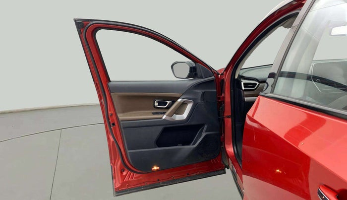 2021 Tata Harrier XZA PLUS 2.0L DUAL TONE, Diesel, Automatic, 58,623 km, LHS Front Door