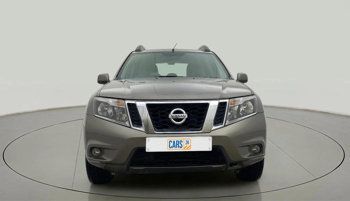 2013 Nissan Terrano XL (P), Petrol, Manual, 1,06,321 km, Front
