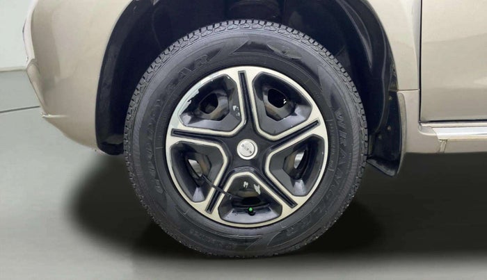 2013 Nissan Terrano XL (P), Petrol, Manual, 1,06,321 km, Left Front Wheel