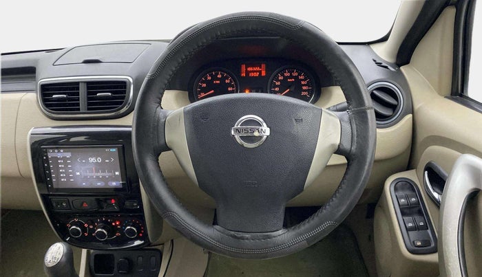 2013 Nissan Terrano XL (P), Petrol, Manual, 1,06,321 km, Steering Wheel Close Up