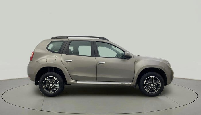 2013 Nissan Terrano XL (P), Petrol, Manual, 1,06,321 km, Right Side View