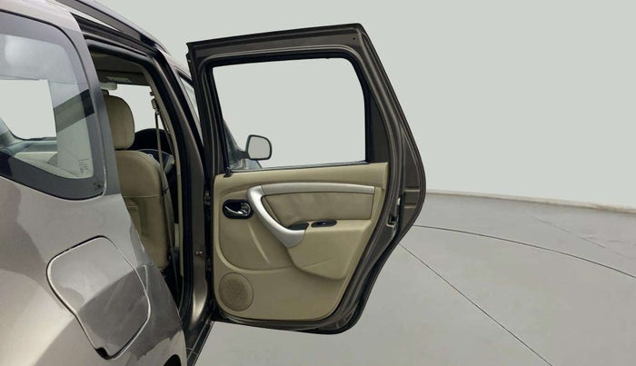 2013 Nissan Terrano XL (P), Petrol, Manual, 1,06,321 km, RHS Rear Door
