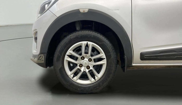 2020 Renault TRIBER RXT, Petrol, Manual, 22,060 km, Left Front Wheel