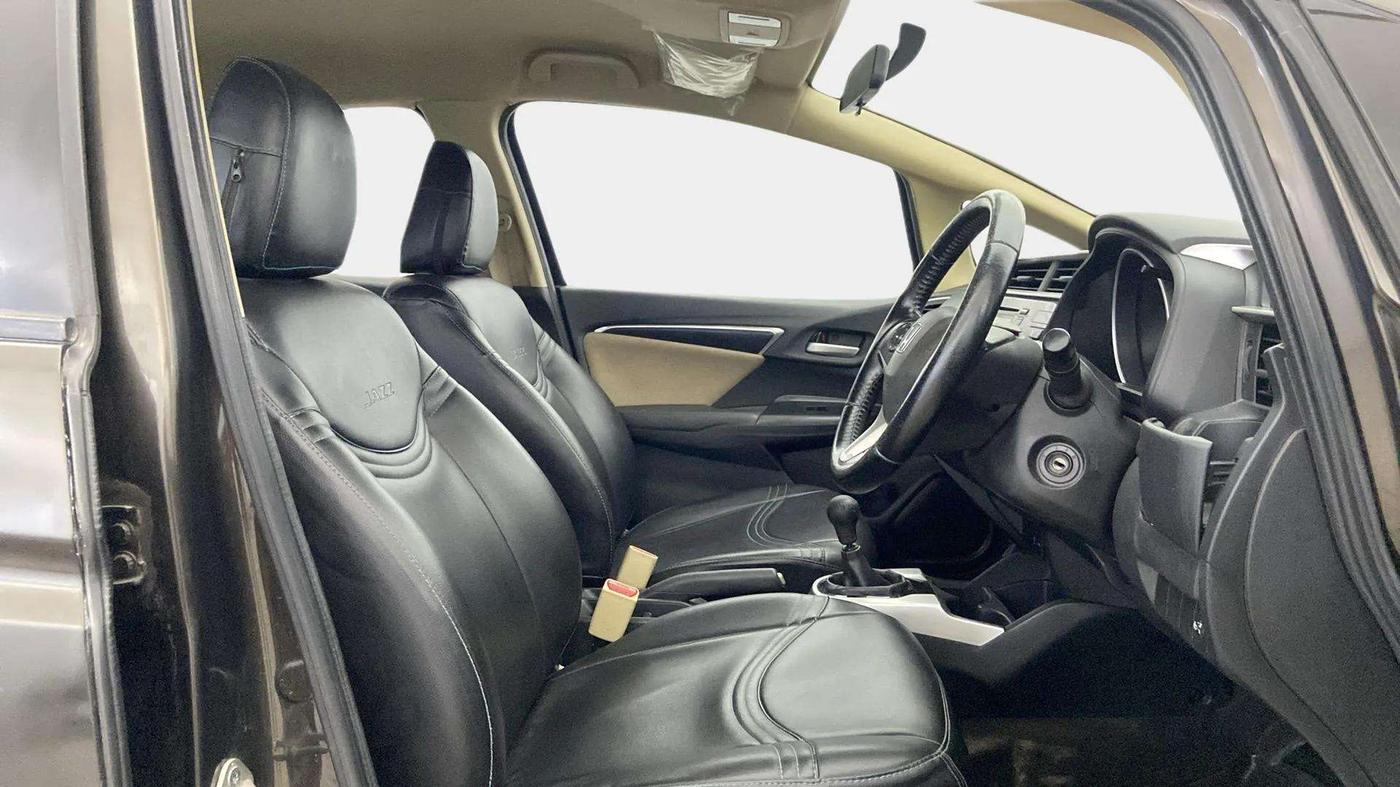 2017 Honda Jazz 1.2L I-VTEC V, Petrol, Manual, 63,249 km, Right Side Front Door Cabin
