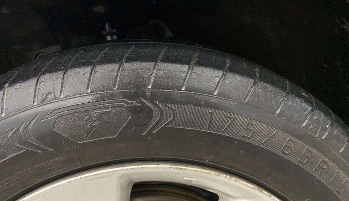 2016 Honda Jazz 1.2L I-VTEC V AT, Petrol, Automatic, 78,530 km, Left Front Tyre Tread
