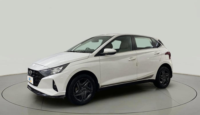 2022 Hyundai NEW I20 Sportz 1.2 IVT, Petrol, Automatic, 14,995 km, Left Front Diagonal