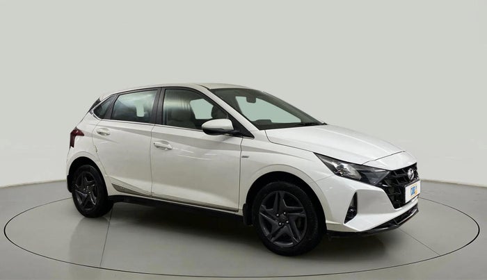 2022 Hyundai NEW I20 Sportz 1.2 IVT, Petrol, Automatic, 14,995 km, Right Front Diagonal