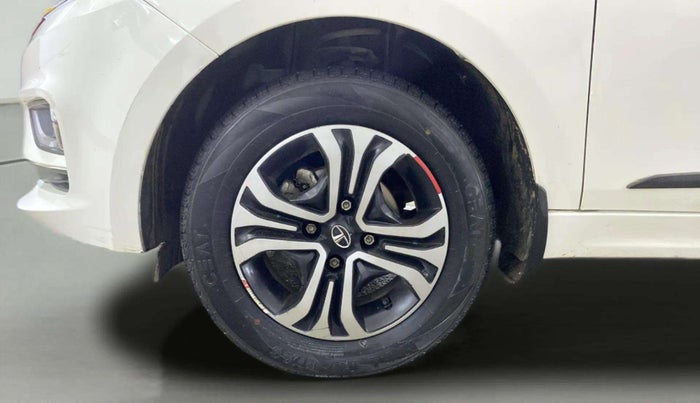 2023 Tata Tiago XZ PLUS CNG, CNG, Manual, 42,813 km, Left Front Wheel
