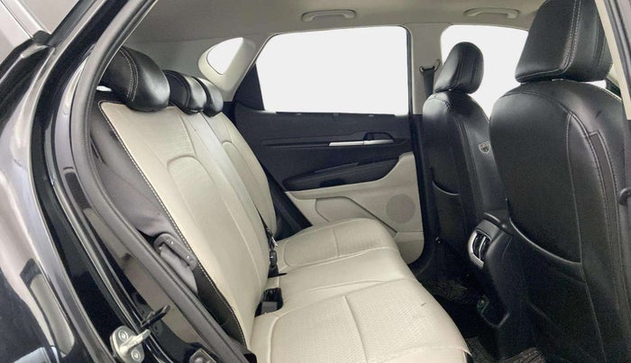 2023 KIA SONET HTX 1.5 DIESEL IMT, Diesel, Manual, 52,347 km, Right Side Rear Door Cabin