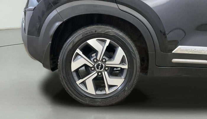 2023 KIA SONET HTX 1.5 DIESEL IMT, Diesel, Manual, 52,347 km, Right Rear Wheel