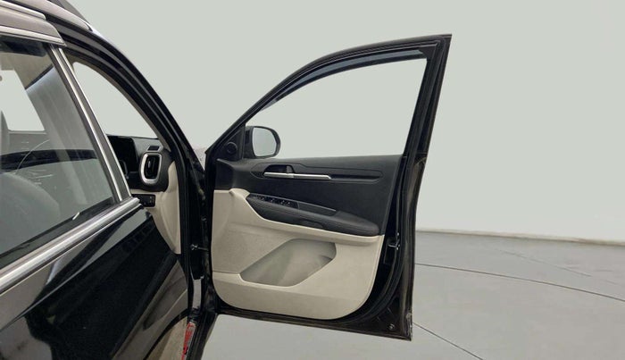 2023 KIA SONET HTX 1.5 DIESEL IMT, Diesel, Manual, 52,347 km, RHS Front Door