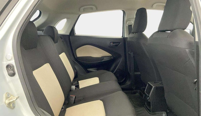 2022 Toyota Glanza E, Petrol, Manual, 30,848 km, Right Side Rear Door Cabin