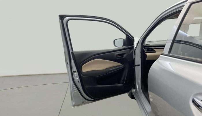 2022 Toyota Glanza E, Petrol, Manual, 30,848 km, LHS Front Door