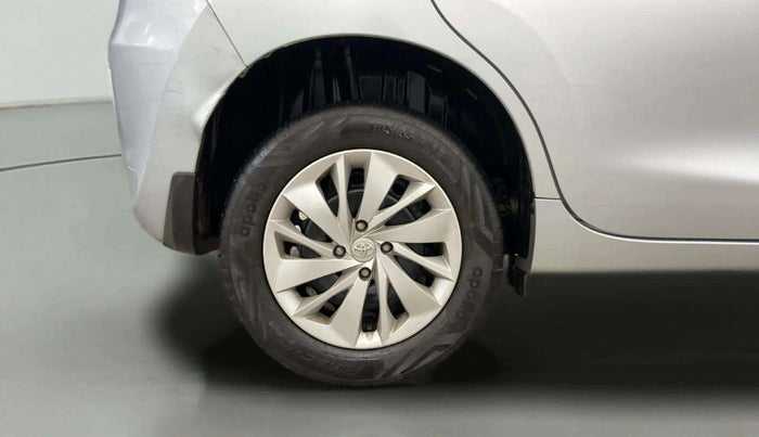 2022 Toyota Glanza E, Petrol, Manual, 30,848 km, Right Rear Wheel