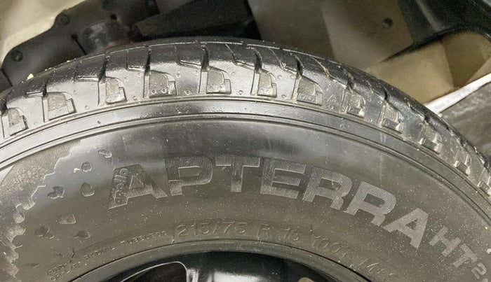 2021 Mahindra Bolero B6 (O), Diesel, Manual, 57,726 km, Left Front Tyre Tread