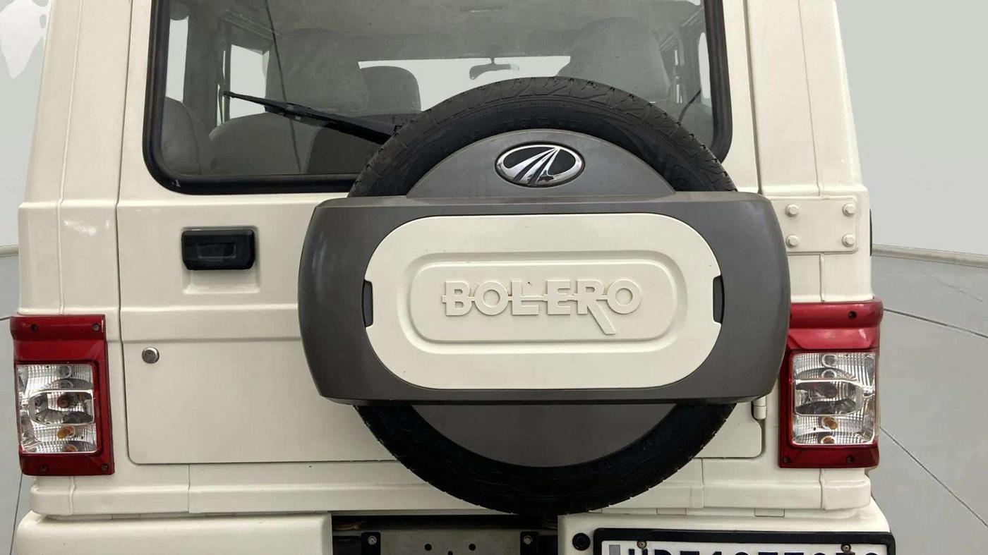 2021 Mahindra Bolero B6 (O), Diesel, Manual, 57,886 km, Spare Tyre