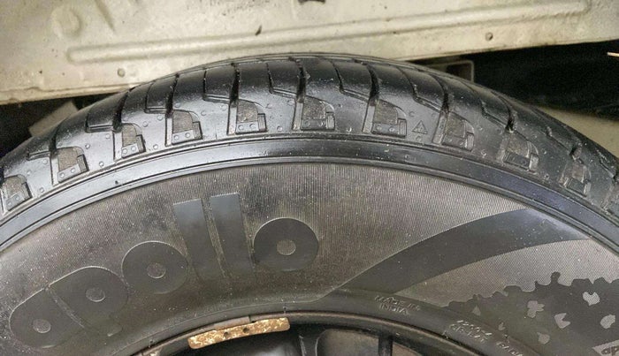 2021 Mahindra Bolero B6 (O), Diesel, Manual, 57,726 km, Left Rear Tyre Tread