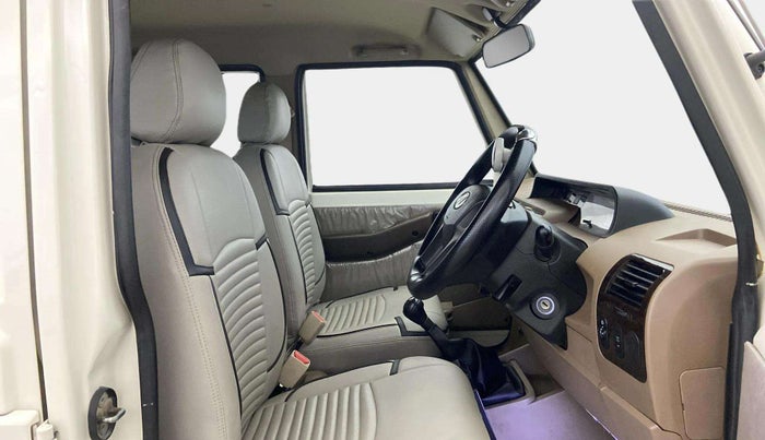 2021 Mahindra Bolero B6 (O), Diesel, Manual, 57,726 km, Right Side Front Door Cabin
