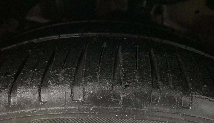 2017 Honda City 1.5L I-VTEC ZX CVT, Petrol, Automatic, 70,244 km, Left Front Tyre Tread