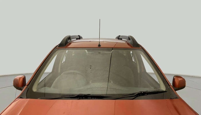 2017 Renault Duster RXL PETROL, Petrol, Manual, 62,128 km, Front Windshield