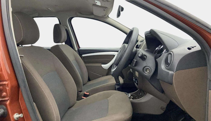 2017 Renault Duster RXL PETROL, Petrol, Manual, 62,128 km, Right Side Front Door Cabin