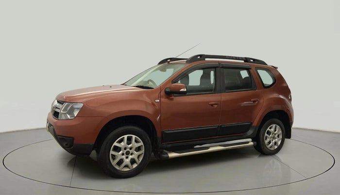 2017 Renault Duster RXL PETROL, Petrol, Manual, 62,128 km, Left Front Diagonal