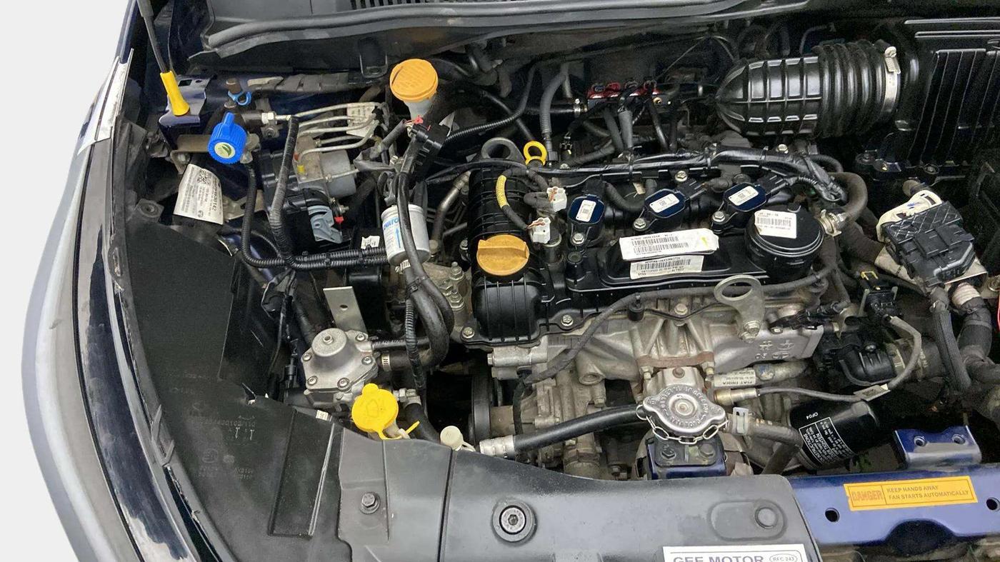 2022 Tata ALTROZ XM PLUS PETROL, CNG, Manual, 38,360 km, Engine View - Right
