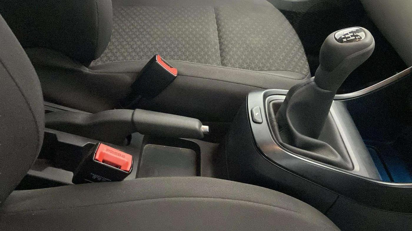 2022 Tata ALTROZ XM PLUS PETROL, CNG, Manual, 38,360 km, Gear Lever