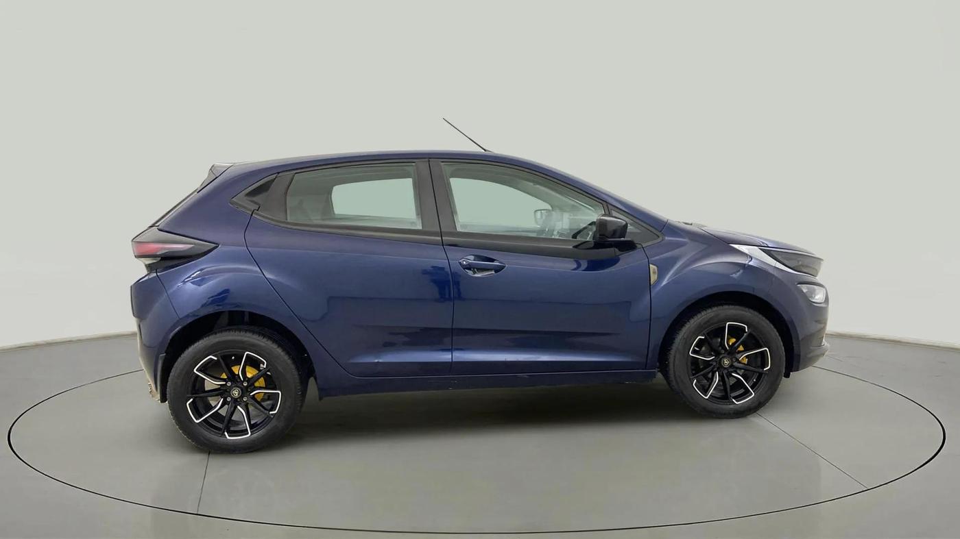 2022 Tata ALTROZ XM PLUS PETROL, CNG, Manual, 38,360 km, Right Side View