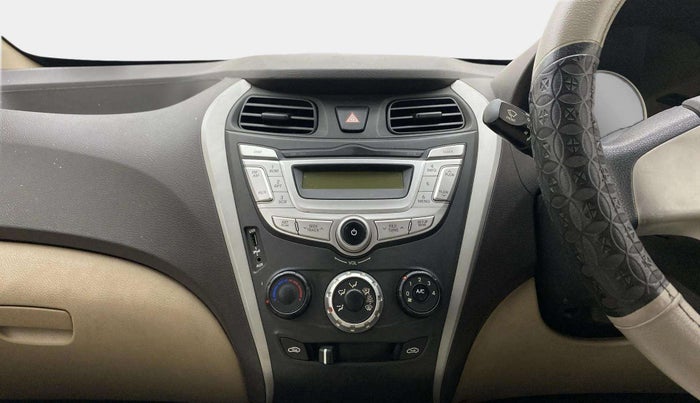 2017 Hyundai Eon SPORTZ, Petrol, Manual, 65,564 km, Air Conditioner