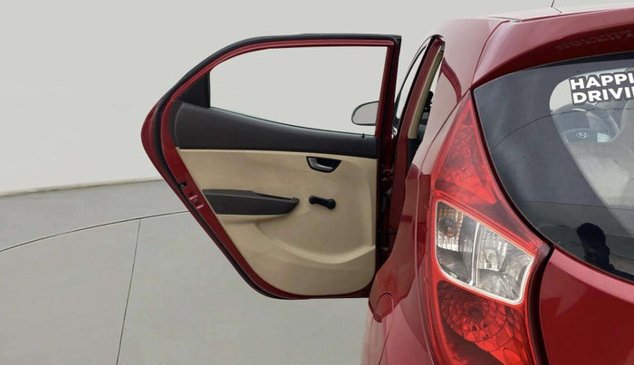 2017 Hyundai Eon SPORTZ, Petrol, Manual, 65,564 km, LHS Rear Door