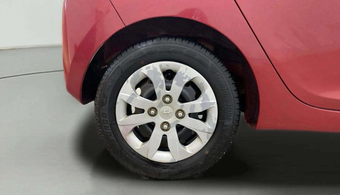 2017 Hyundai Eon SPORTZ, Petrol, Manual, 65,564 km, Right Rear Wheel