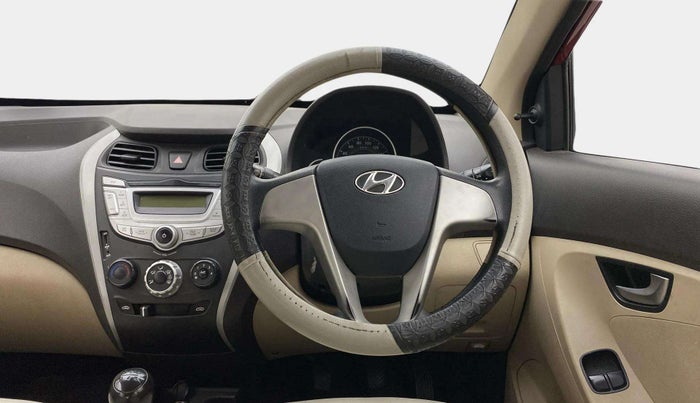 2017 Hyundai Eon SPORTZ, Petrol, Manual, 65,564 km, Steering Wheel Close Up