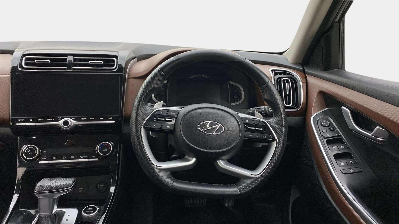 2021 Hyundai ALCAZAR PRESTIGE (O) 6STR 2.0 AT, Petrol, Automatic, 91,181 km, Steering Wheel Close Up