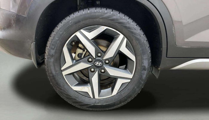2021 Hyundai ALCAZAR PRESTIGE (O) 6STR 2.0 AT, Petrol, Automatic, 91,181 km, Right Rear Wheel