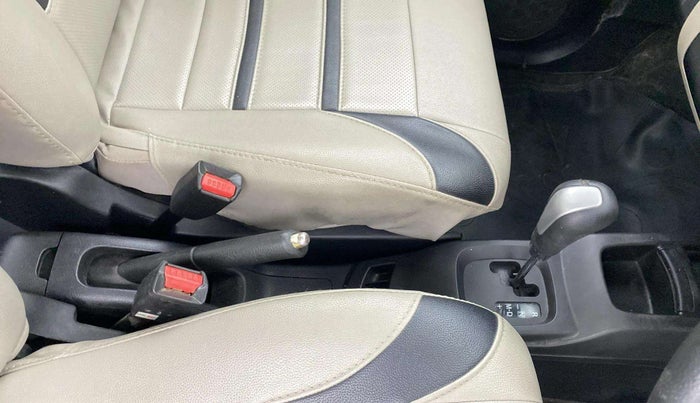 2016 Maruti Wagon R 1.0 VXI AMT, Petrol, Automatic, 42,384 km, Gear Lever