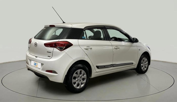 2015 Hyundai Elite i20 MAGNA 1.2, Petrol, Manual, 37,874 km, Right Back Diagonal
