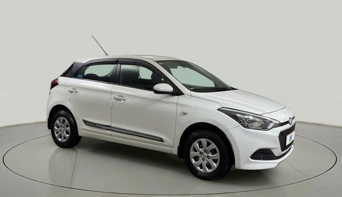 2015 Hyundai Elite i20 MAGNA 1.2, Petrol, Manual, 37,874 km, Right Front Diagonal