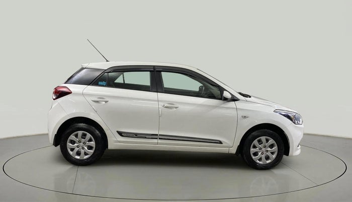 2015 Hyundai Elite i20 MAGNA 1.2, Petrol, Manual, 37,874 km, Right Side View