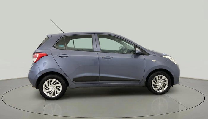 2017 Hyundai Grand i10 SPORTZ 1.2 KAPPA VTVT, Petrol, Manual, 79,389 km, Right Side View