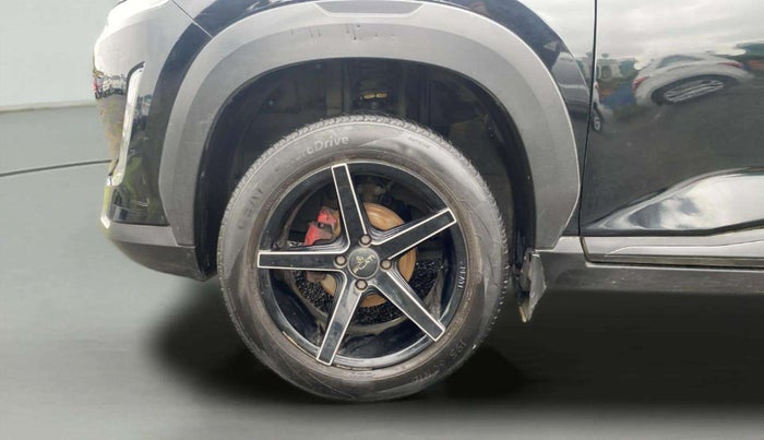 2023 Nissan MAGNITE XL, Petrol, Manual, 48,912 km, Left Front Wheel