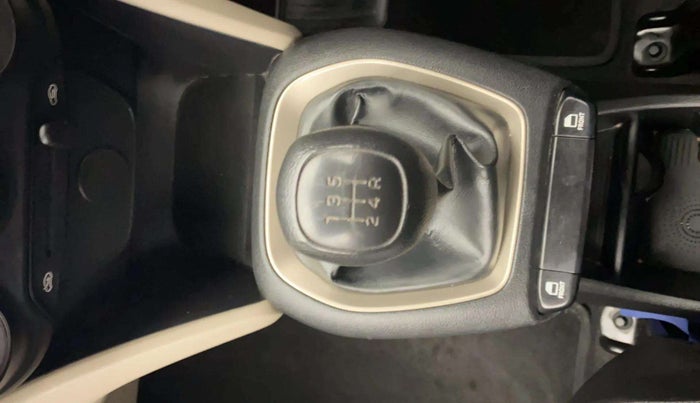 2020 Hyundai NEW SANTRO ERA EXECUTIVE, Petrol, Manual, 80,882 km, Gear Lever
