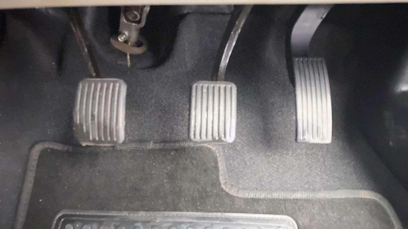 2020 Hyundai NEW SANTRO ERA EXECUTIVE, Petrol, Manual, 80,921 km, Pedals