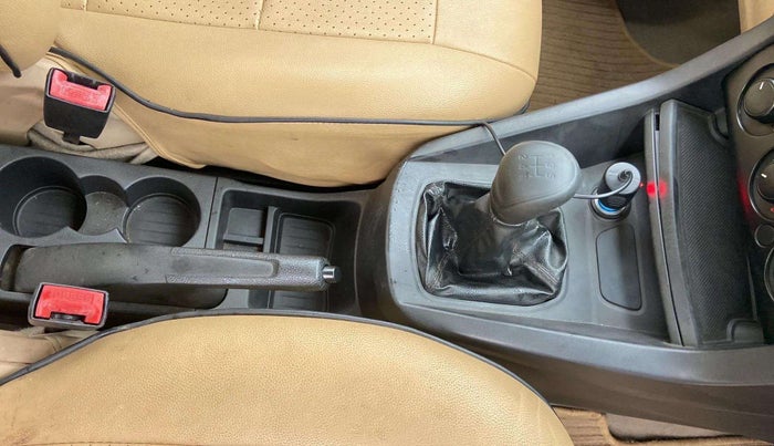 2015 Ford Figo Aspire AMBIENTE 1.5 DIESEL, Diesel, Manual, 97,722 km, Gear Lever