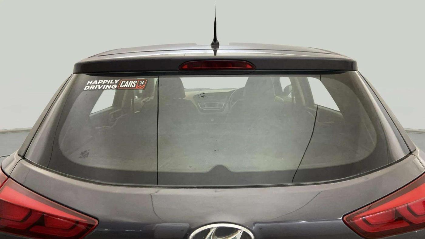 2015 Hyundai Elite i20 MAGNA 1.2, Petrol, Manual, 80,138 km, Rear Windshield